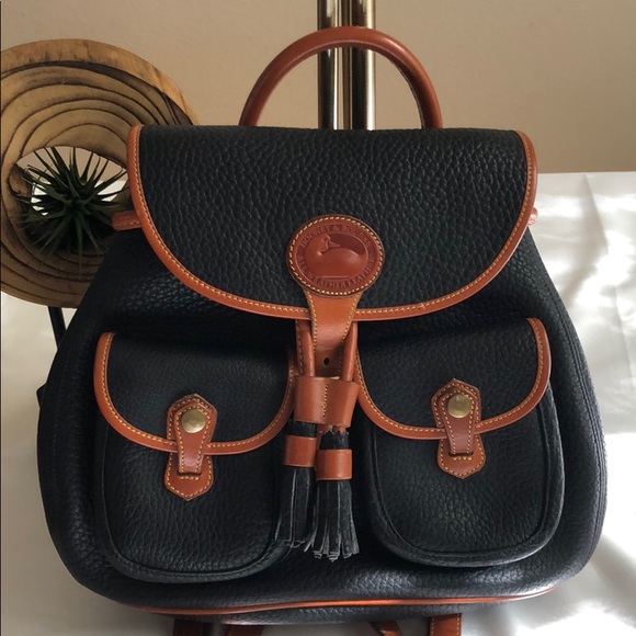Dooney & Bourke Handbags - Dooney & Bourke Vintage Pebbled leather Backpack